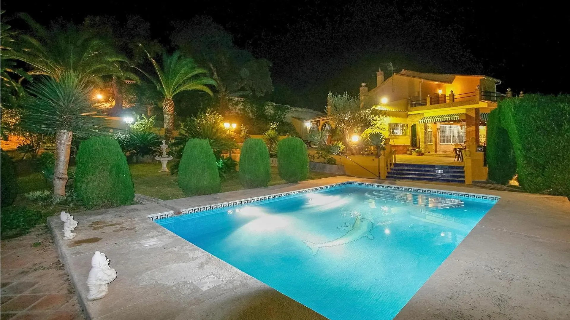 Lovely Home In Alhaurin De La Torre With Wifi