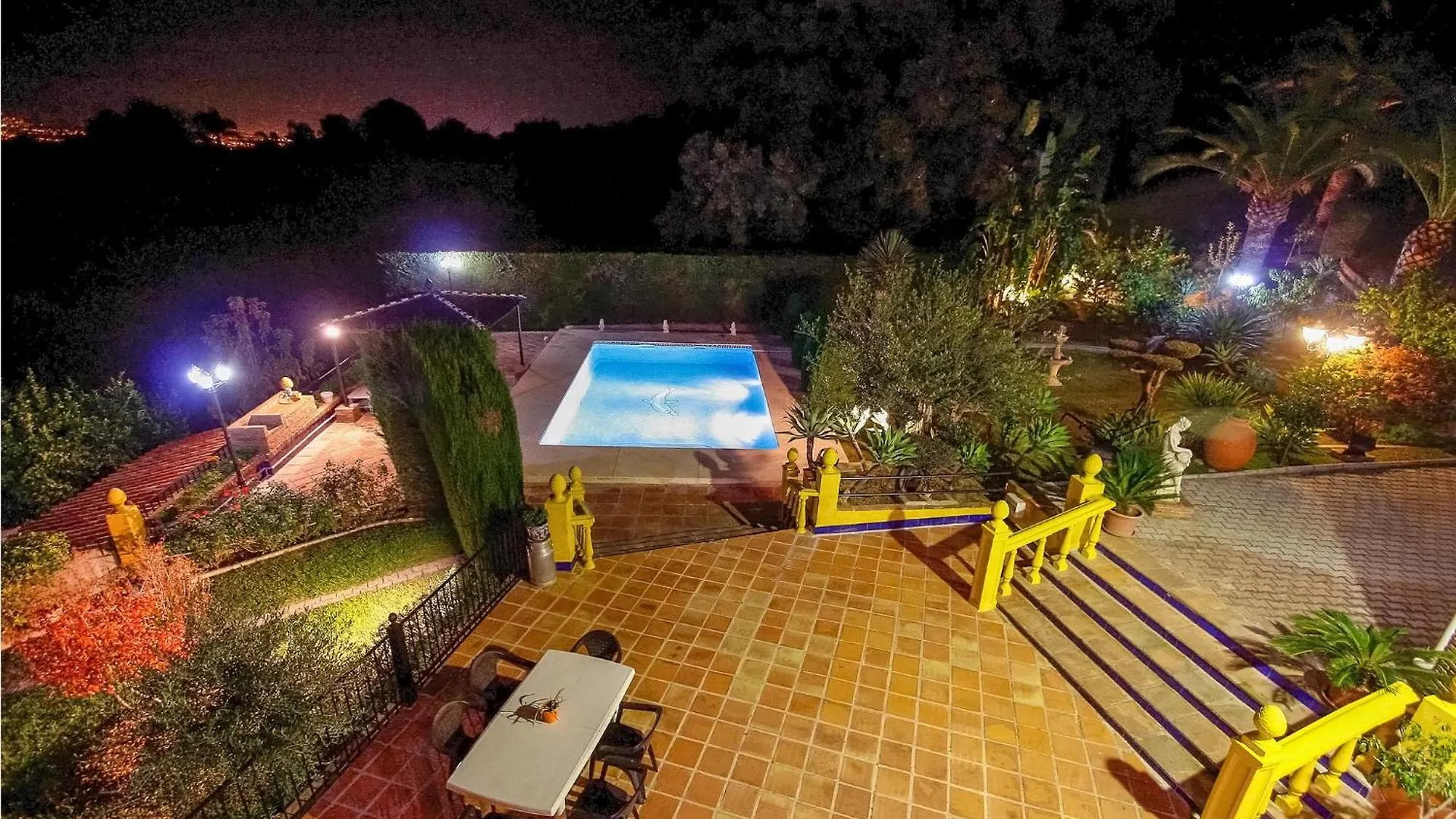 Lovely Home In Alhaurin De La Torre With Wifi 0*,