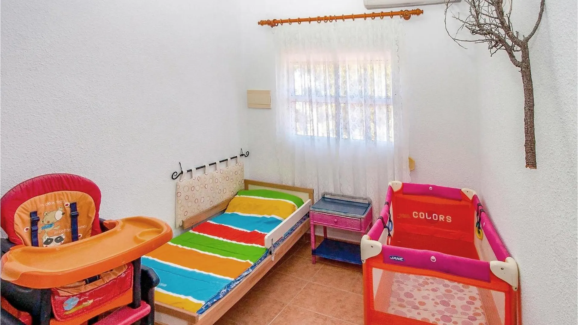 Lovely Home In Alhaurin De La Torre With Wifi
