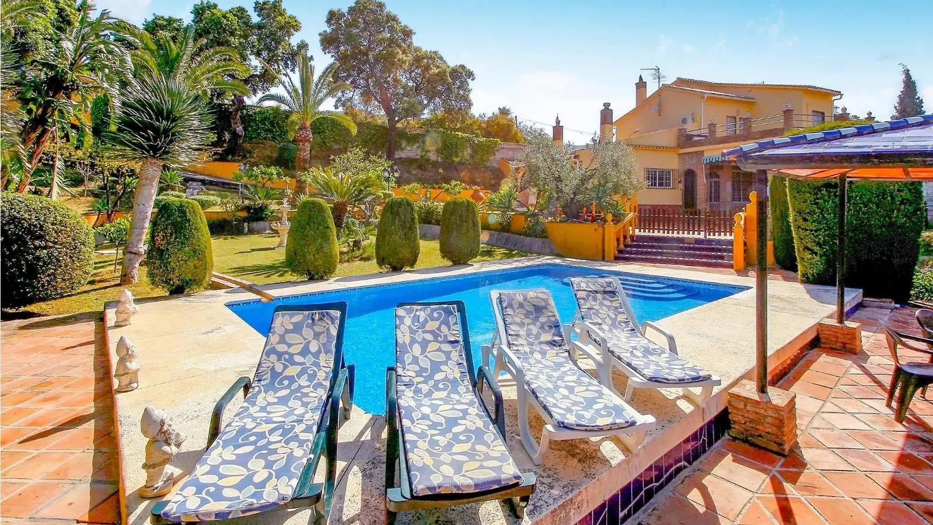 Lovely Home In Alhaurin De La Torre With Wifi